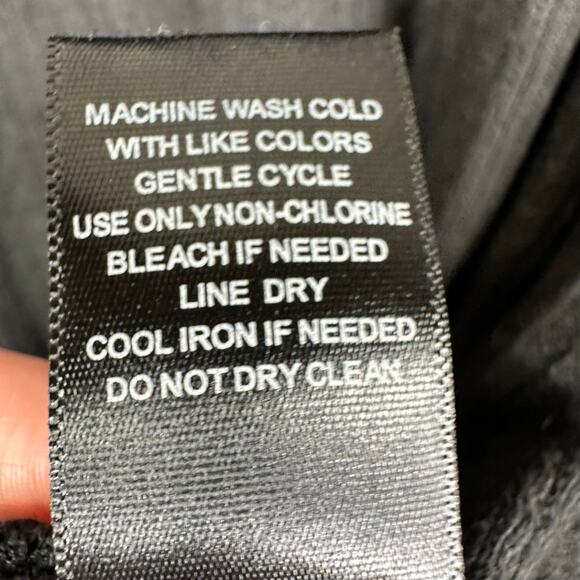 Torrid Womens size 4 4X Knit Scoop Neck Ruffle Sleeve Swing Top Black 40715137 - Picture 10 of 12